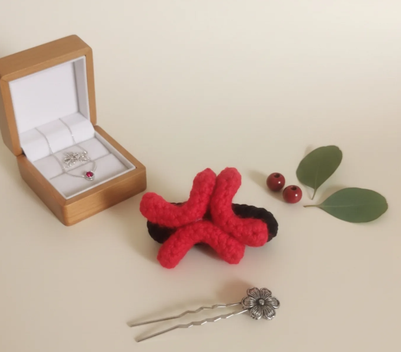 Kaleshi Hijab Pin